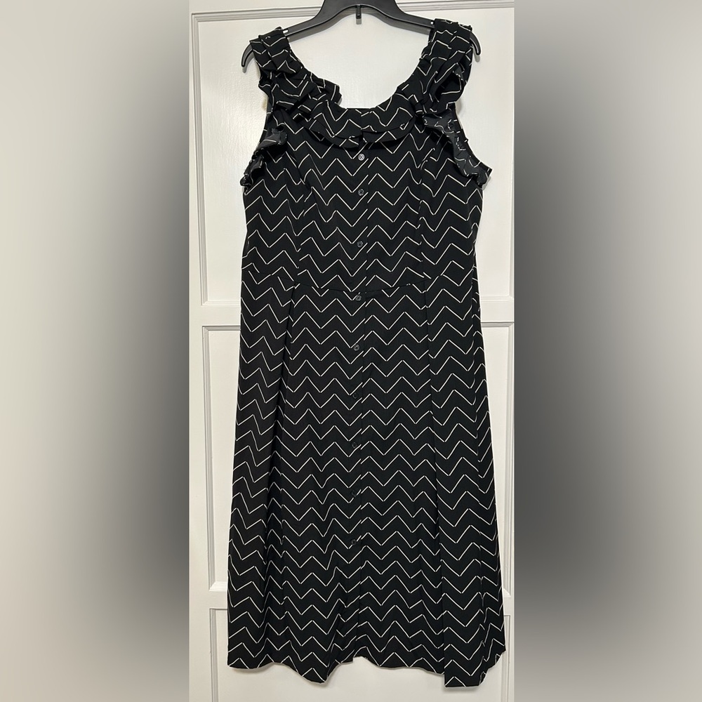 Who What Wear NWT Plus Horizontal Chevron Dress Black & White Size XXL